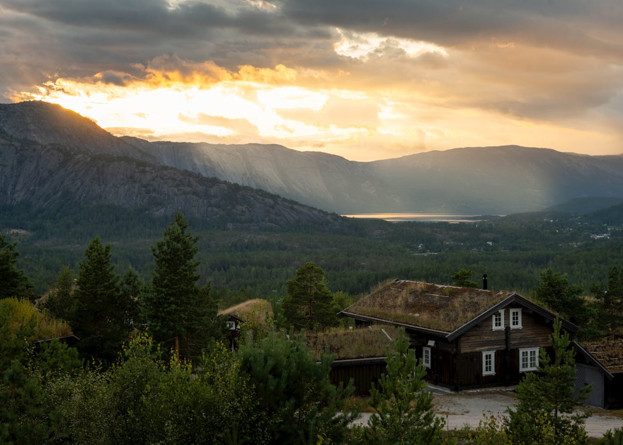 Why Autumn is the Best Time to Visit Norway