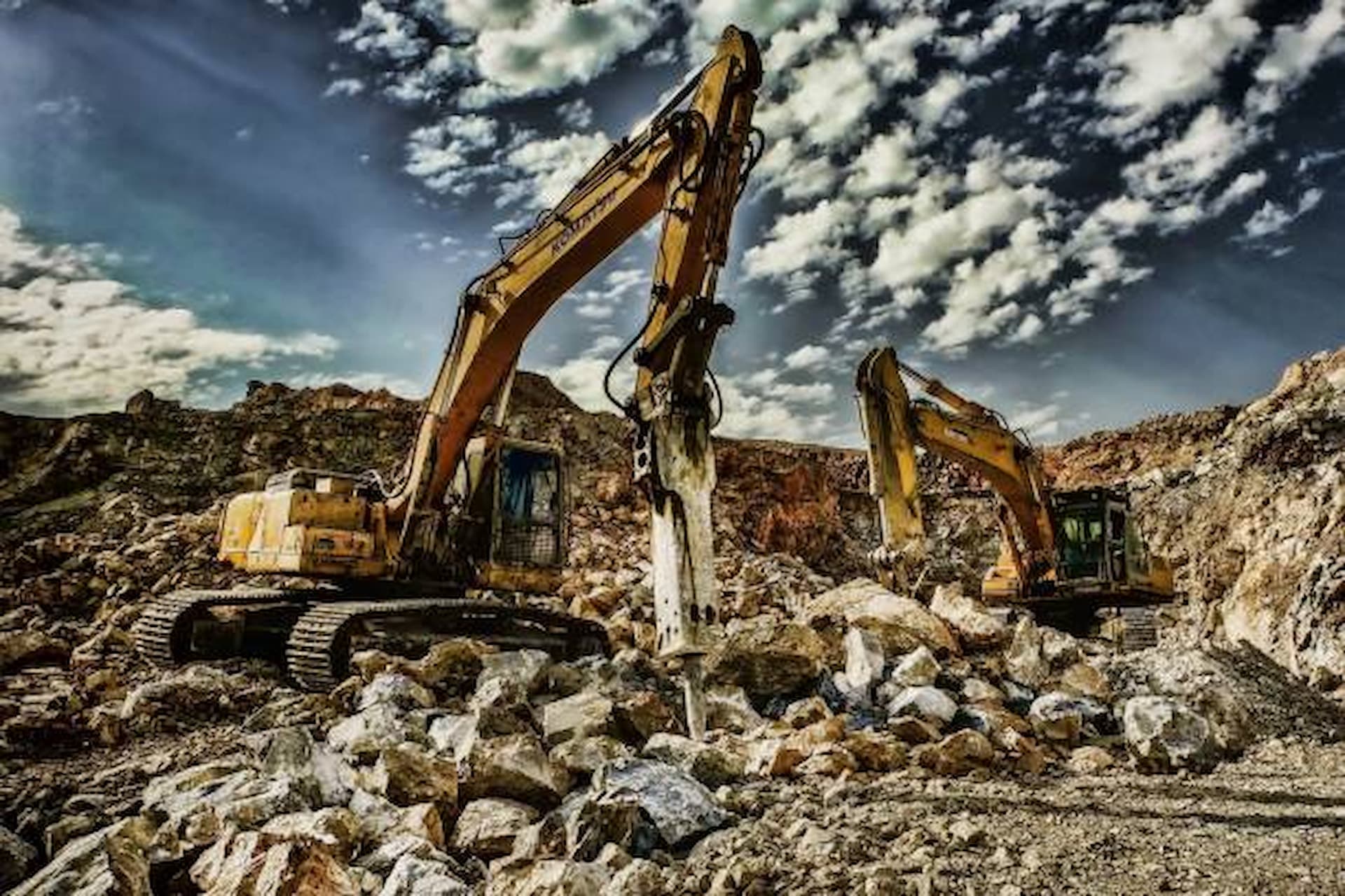 From Extraction To Processing: Essential Mining Equipment For Every Stage